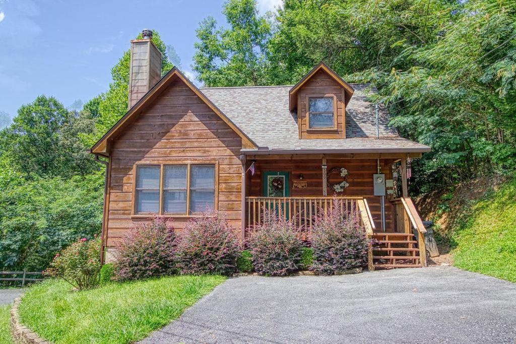 Smoky Mountain Gem Villa Gatlinburg Exterior photo