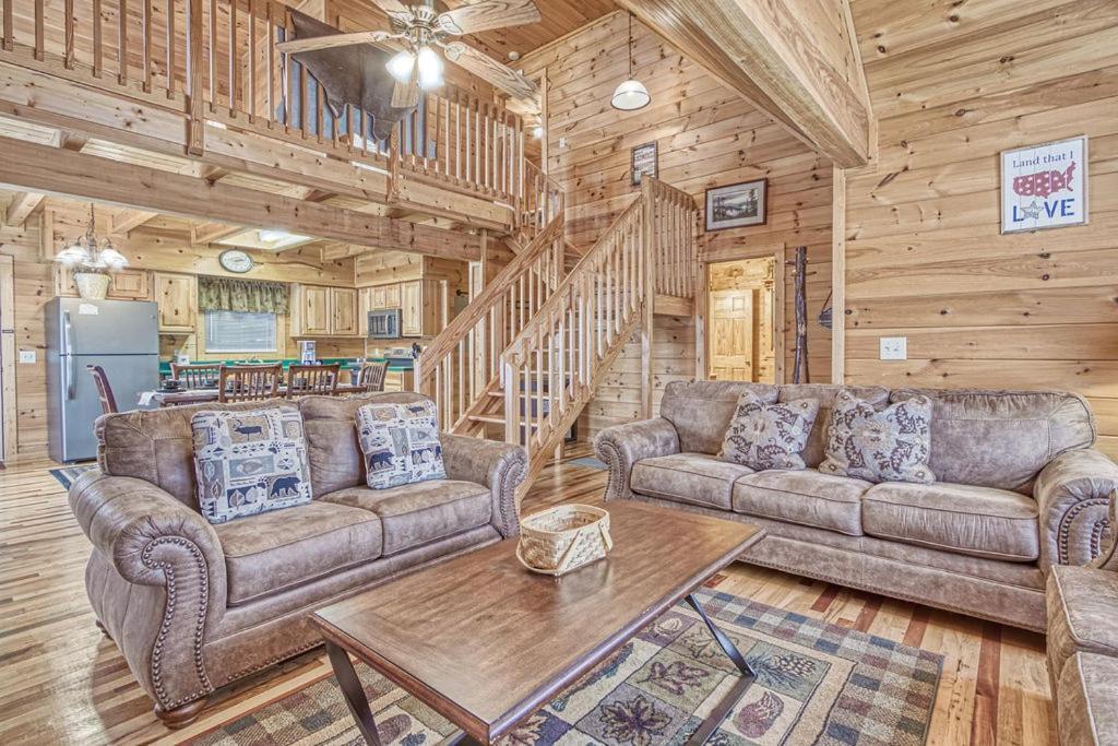 Smoky Mountain Gem Villa Gatlinburg Exterior photo